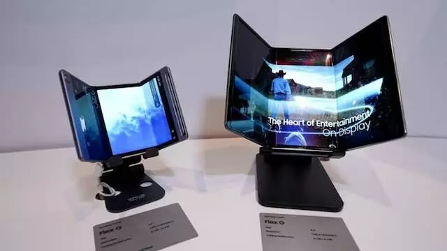 Samsung’s First Tri-Fold Smartphone Expected to Debut in July Alongside Galaxy Z Fold7 and Z Flip7 Samsung’s First Tri-Fold Smartphone Expected to Debut in July Alongside Galaxy Z Fold7 and Z Flip7