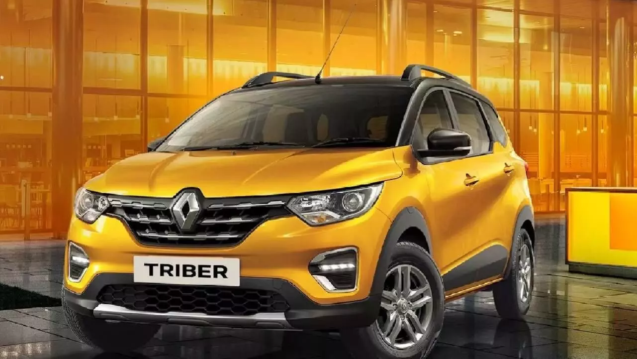 “Renault Triber Facelift Spied Testing With LED Headlights, Redesigned Bumper & Tech Upgrades”