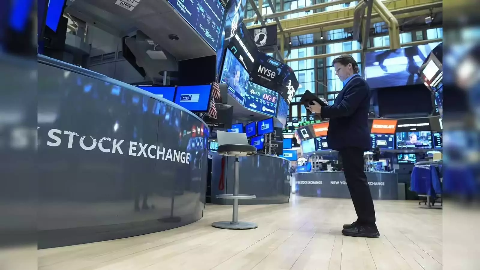 US Stock Market LIVE: Wall Street Slips as H2 2025 Begins; Tesla Drops, Powell Cites Tariff Impact