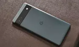 Google Pixel 6a to Receive Mandatory Android 16 Update to Address Battery Overheating