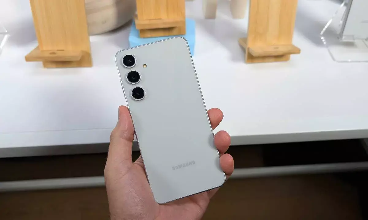 Samsung Galaxy S25 FE Leak: Specs, Pricing & Launch Timeline Revealed