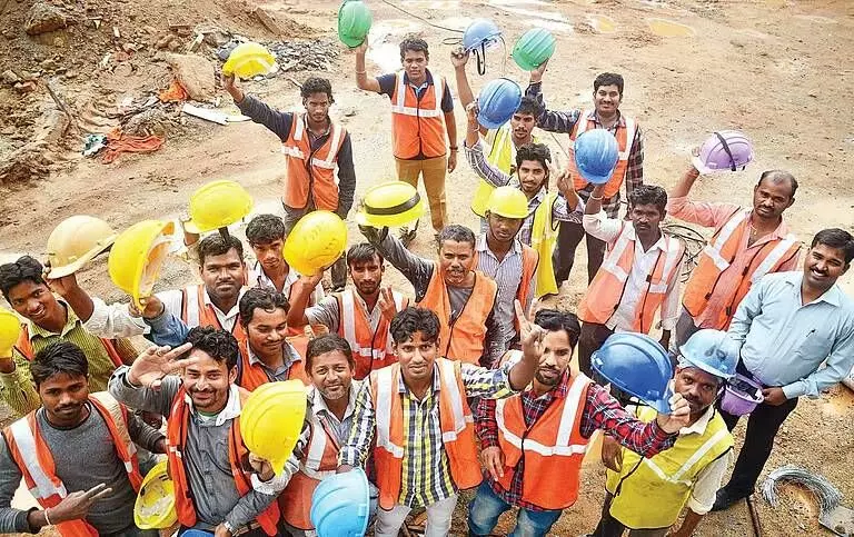 Telangana Approves 10-Hour Workdays for Commercial Establishments Under Ease of Doing Business Push Telangana Approves 10-Hour Workdays for Commercial Establishments Under Ease of Doing Business Push