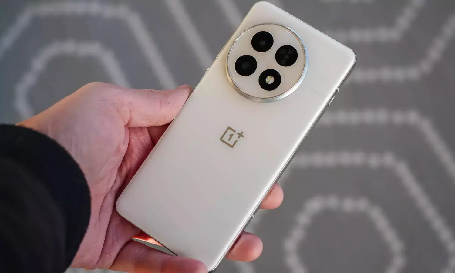 OnePlus Phones at Risk: Hidden SMS Flaw Exposes User Data Silently