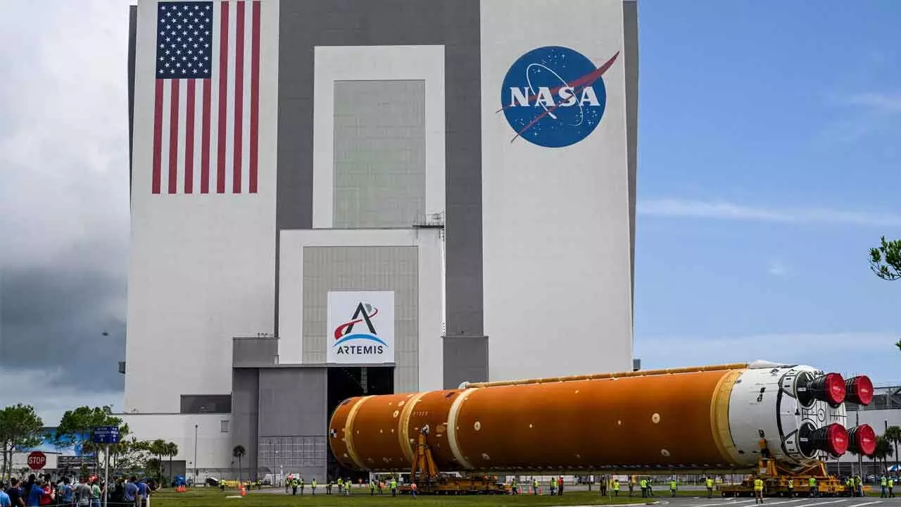 NASA Faces Brain Drain: Thousands of Senior Experts Exit Amidst Budget Cuts NASA Faces Brain Drain: Thousands of Senior Experts Exit Amidst Budget Cuts