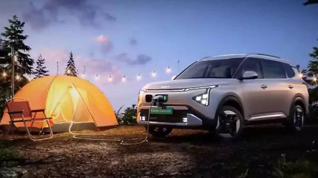 The Electric Revolution Arrives: Kia Unveils the Game-Changing Carens Clavis EV The Electric Revolution Arrives: Kia Unveils the Game-Changing Carens Clavis EV