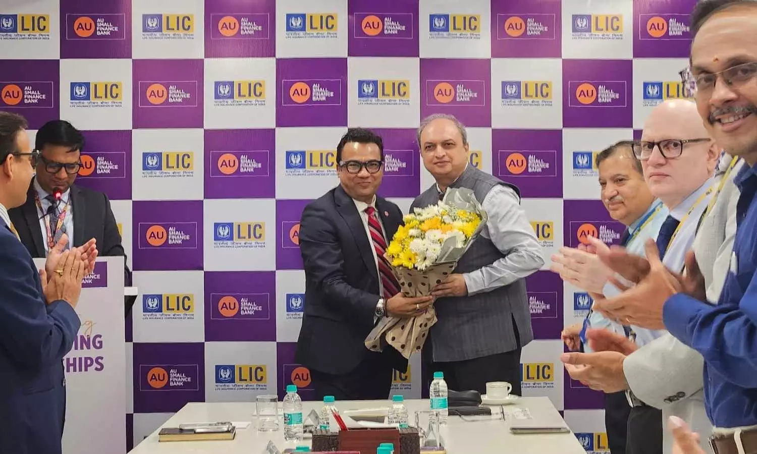 LIC ties up with AU SFB for bancassurance LIC ties up with AU SFB for bancassurance