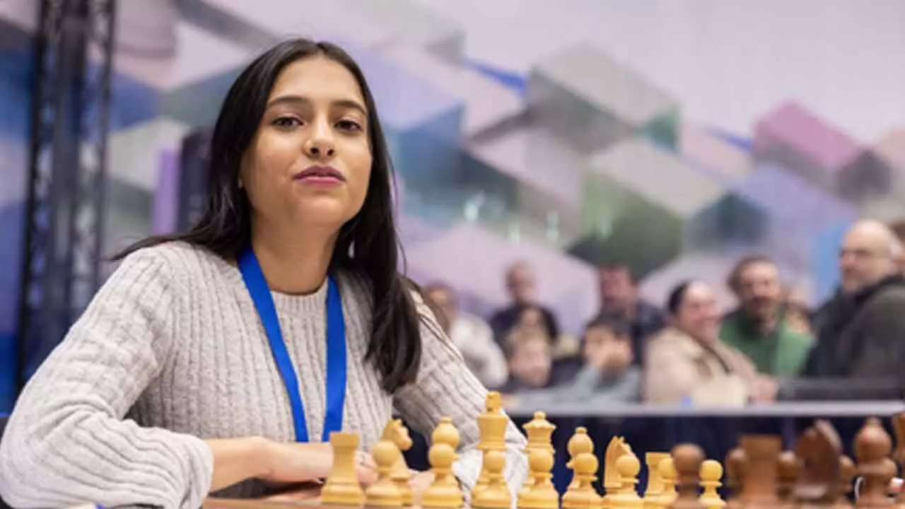 Teen Prodigy Divya Deshmukh Shocks World No. 2 at FIDE Womens World Cup, Indians Eye Quarterfinals Teen Prodigy Divya Deshmukh Shocks World No. 2 at FIDE Womens World Cup, Indians Eye Quarterfinals