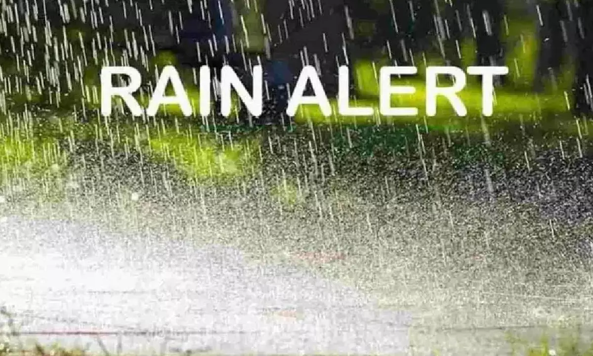 Hyderabad Red Alert: IMD Warns Hyderabad of Intense Rain, Gusty Winds Hyderabad Red Alert: IMD Warns Hyderabad of Intense Rain, Gusty Winds