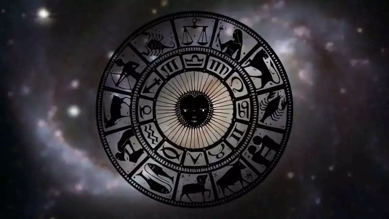 Your Daily Cosmic Guide: Horoscopes, Numbers & Cards for July 24, 2025