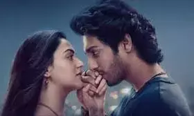 ‘Saiyaara’ Box Office Day 10: Ahaan Panday-Aneet Padda’s Romantic Drama Inches Towards ₹250 Crore Mark