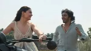 ‘Saiyaara’ Cast Fees Revealed: Ahaan Panday, Aneet Padda’s Earnings as Film Nears ₹200 Crore Mark ‘Saiyaara’ Cast Fees Revealed: Ahaan Panday, Aneet Padda’s Earnings as Film Nears ₹200 Crore Mark