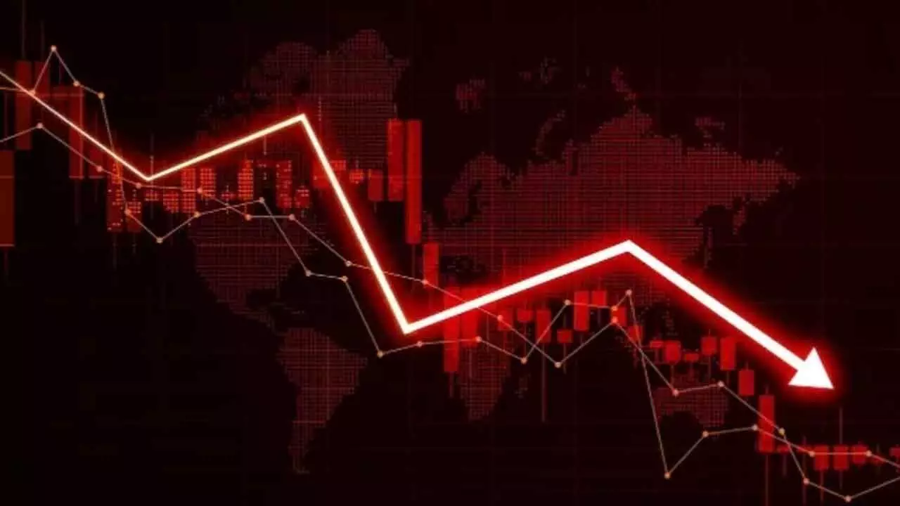 Indian Stock Market Opens in Red Amid US Tariff Concerns; Analysts Advise Caution