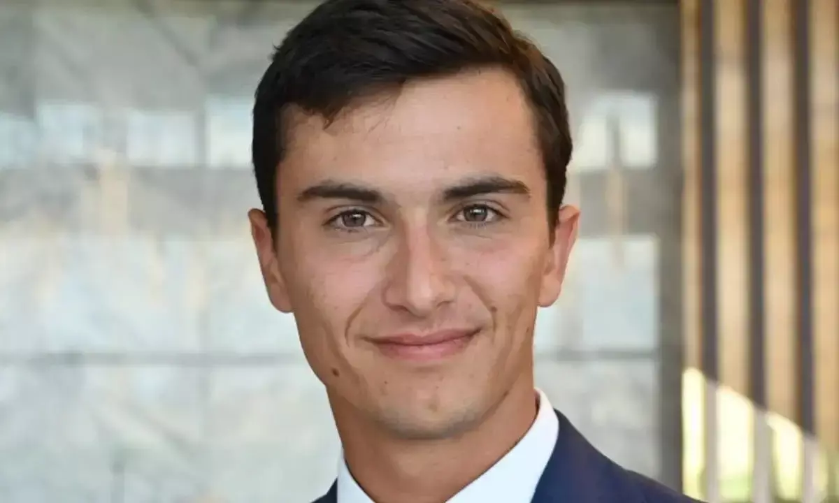 US Startup Co‑Founder Faces Backlash After Bragging About 31 Weekend Meetings