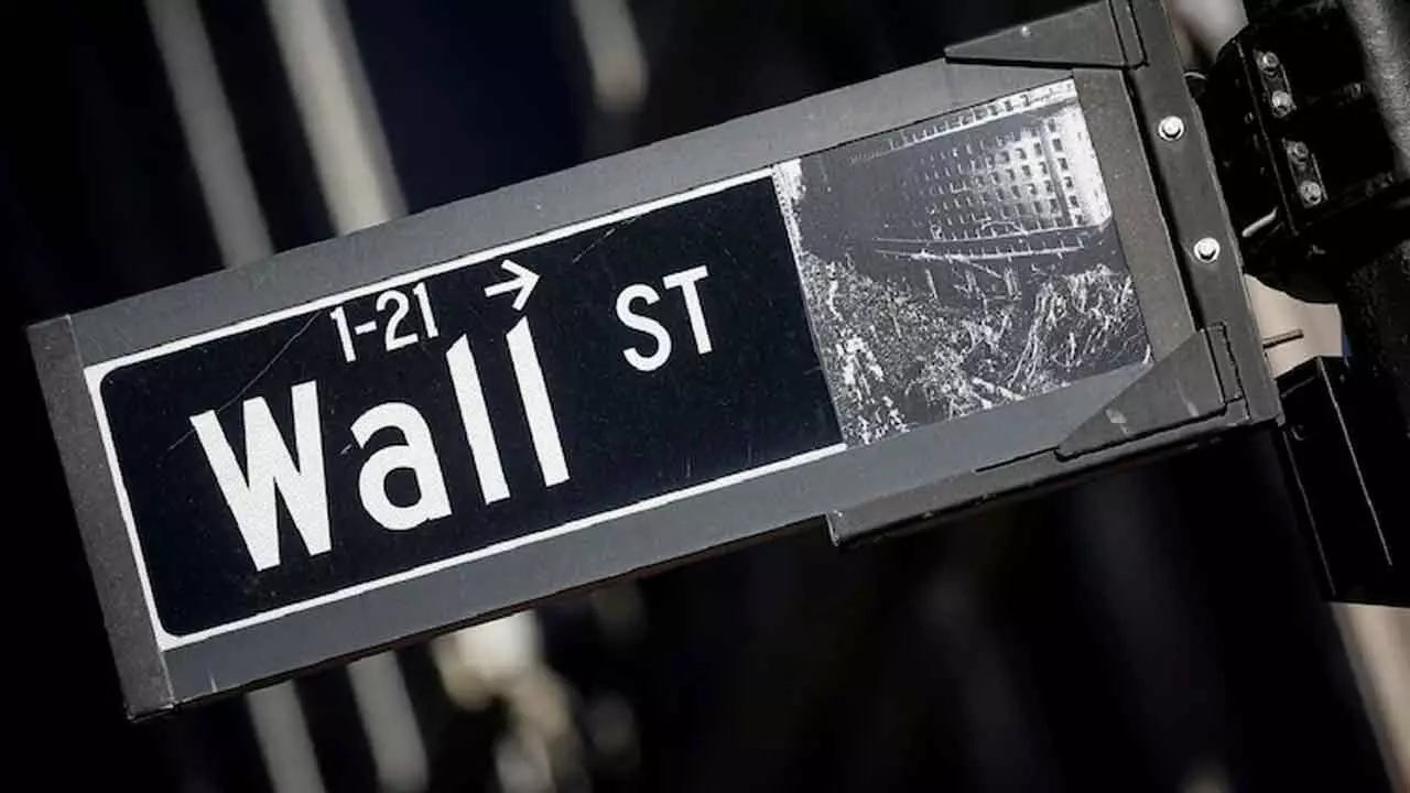 Wall Street Falls Sharply After Tariffs and Slowing Job Growth Spark Recession Fears Wall Street Falls Sharply After Tariffs and Slowing Job Growth Spark Recession Fears
