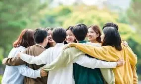 Happy Friendship Day 2025: 100+ Heartfelt, Witty, and Funny Wishes, Messages, Quotes & Status to Share with Your Friends