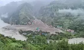 Uttarkashi Hit by Twin Cloudbursts: Sukhi Top Devastated Hours After Dharali Flash Flood – WATCH VIDEO Uttarkashi Hit by Twin Cloudbursts: Sukhi Top Devastated Hours After Dharali Flash Flood – WATCH VIDEO