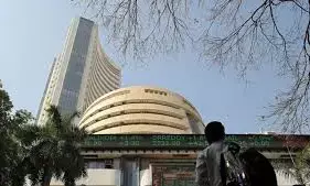 Stock Market Today: 114 Stocks Hit 52-Week Highs, 105 at Lows as Sensex, Nifty End Lower