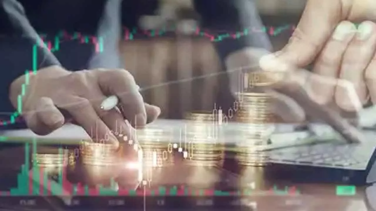 India Markets Today: Benchmark indices firm; Apollo Hospitals ▲ on Q1, Nykaa rallies; mid & smallcaps positive India Markets Today: Benchmark indices firm; Apollo Hospitals ▲ on Q1, Nykaa rallies; mid & smallcaps positive