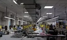 US Tariffs Threaten 3 Lakh Jobs in Textiles and Gems; Experts Divided on Impact