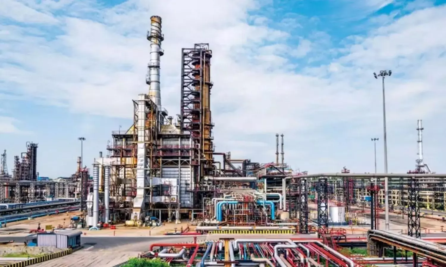 Lokesh seeks fast-track approval for BPCL mega refinery, highway projects in AP Lokesh seeks fast-track approval for BPCL mega refinery, highway projects in AP