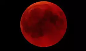 Blood Moon 2025: Date, Time, and Cities in India to Witness the Total Lunar Eclipse