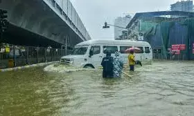 Mumbai Rains Live Updates: IMD Predicts More Showers, Schools Shut in Parts, Travel Disruptions Continue