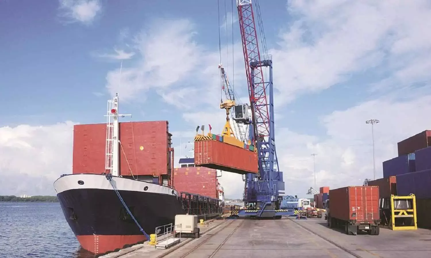 Challenges in maintaining exim data discussed at CII Export Competitive Summit