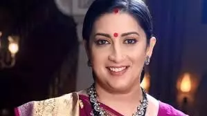 Smriti Irani Wins Internet With Hard-Hitting Monologue on Housewives in Kyunki: “Salary Toh Door, Chutti Tak Nahi Milti” Smriti Irani Wins Internet With Hard-Hitting Monologue on Housewives in Kyunki: “Salary Toh Door, Chutti Tak Nahi Milti”