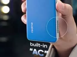 Realme Teases Smartphone With 10,000mAh Battery and Built-in Cooling Fan