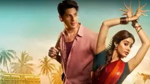 Param Sundari First Review: Sidharth Malhotra & Janhvi Kapoor’s Film Called “Happy, Funny, Adorable” Param Sundari First Review: Sidharth Malhotra & Janhvi Kapoor’s Film Called “Happy, Funny, Adorable”