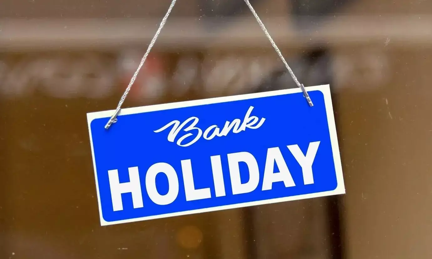 October 22 Bank Holiday Alert: Check State-Wise Closures This Diwali