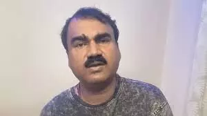Man Arrested in Noida Over Mumbai ‘34 Human Bombs’ Threat Man Arrested in Noida Over Mumbai ‘34 Human Bombs’ Threat