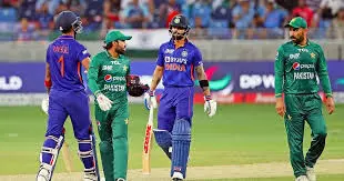 Asia Cup 2025: India and Pakistan Train Side-by-Side in Dubai Ahead of High-Stakes Clash Asia Cup 2025: India and Pakistan Train Side-by-Side in Dubai Ahead of High-Stakes Clash