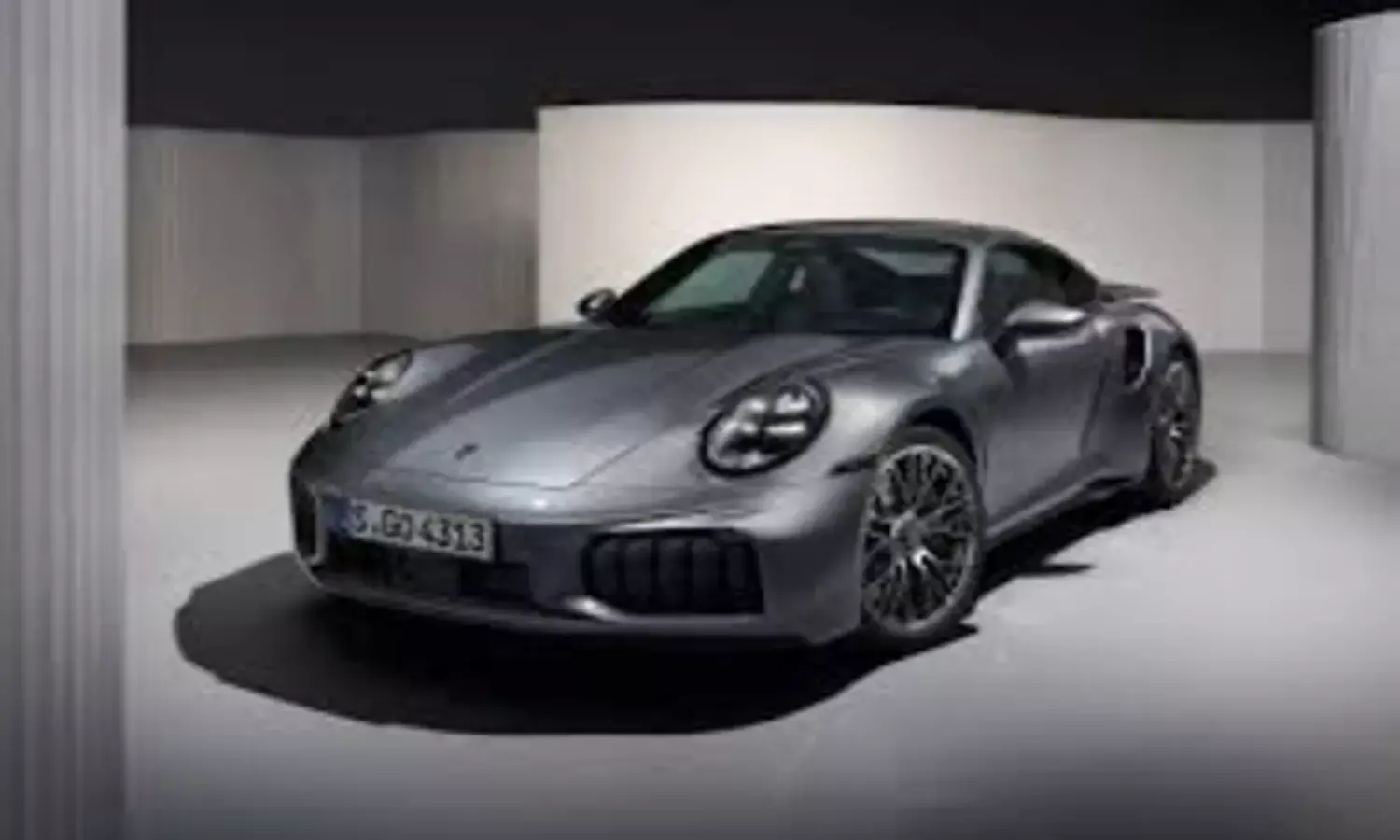 Porsche 911 Turbo S Hybrid Stuns With 701 HP, Breaks Records