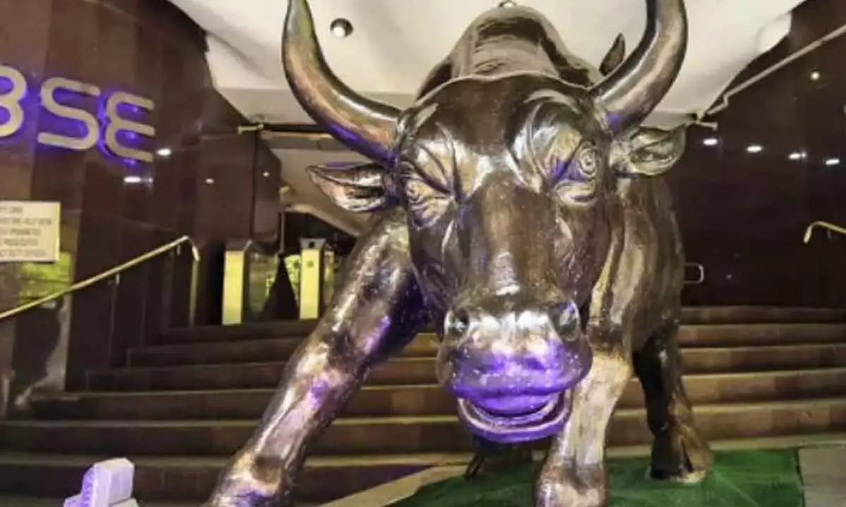 Stock mkts end higher on firm global trend