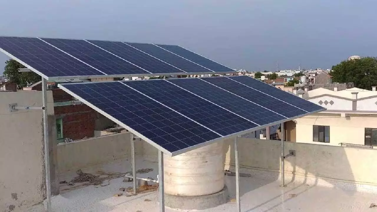 India soon to have 50L rooftop solar systems: Joshi