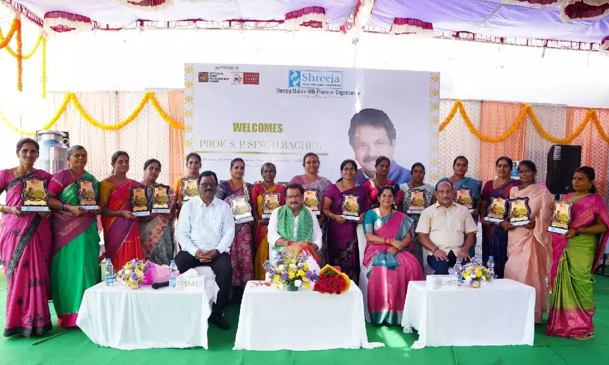 Union Minister lauds Lakhpathi Didis