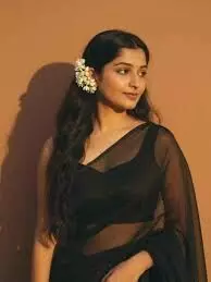 Google Gemini’s Viral ‘Nano Banana’ Saree Prompt: Step-by-Step Guide to Try the AI Trend