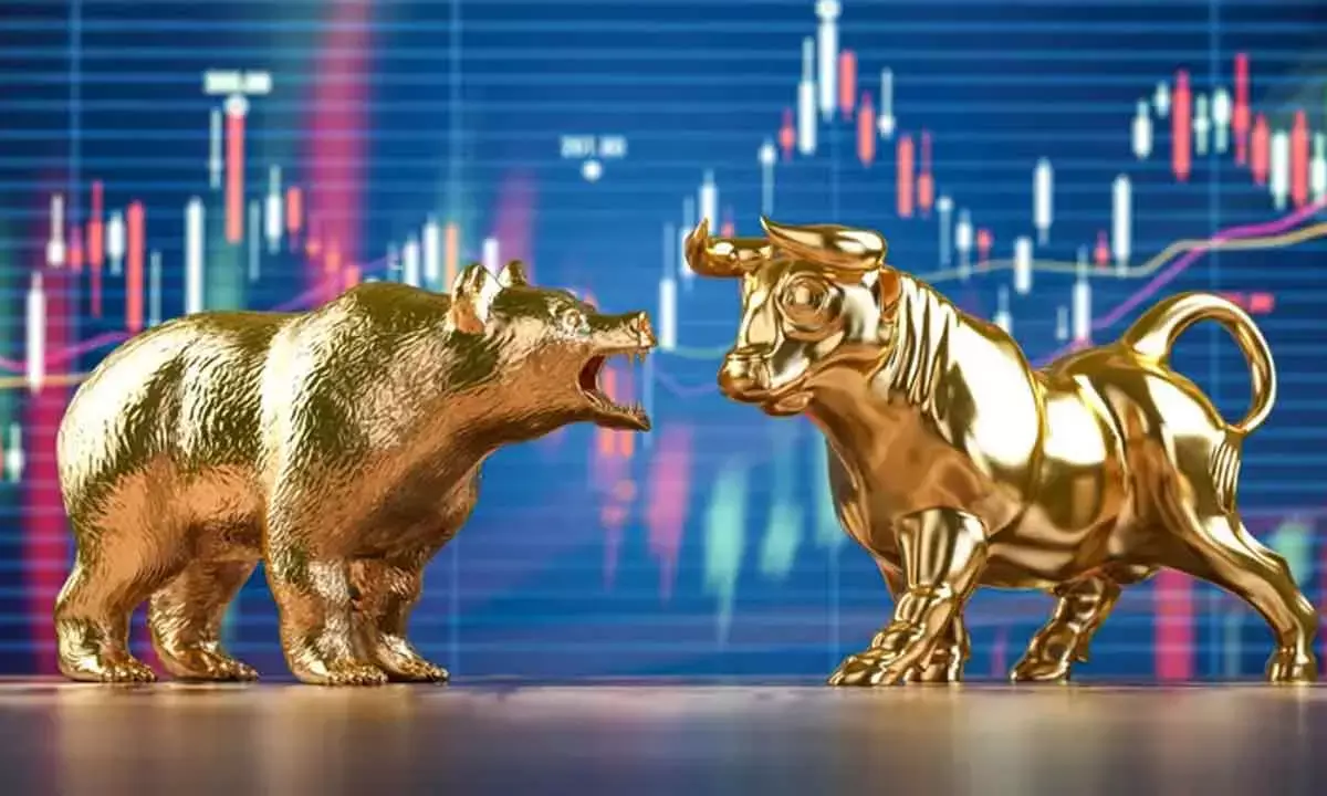 Key indices retreat amid profit-taking in IT, auto