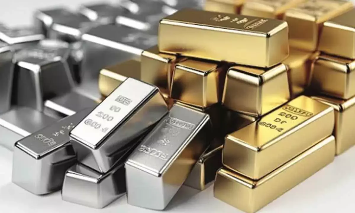 Futures advance amid firm global cues