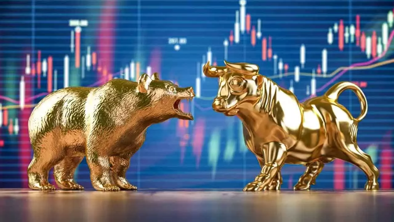 Key indices retreat amid profit-taking in IT, auto