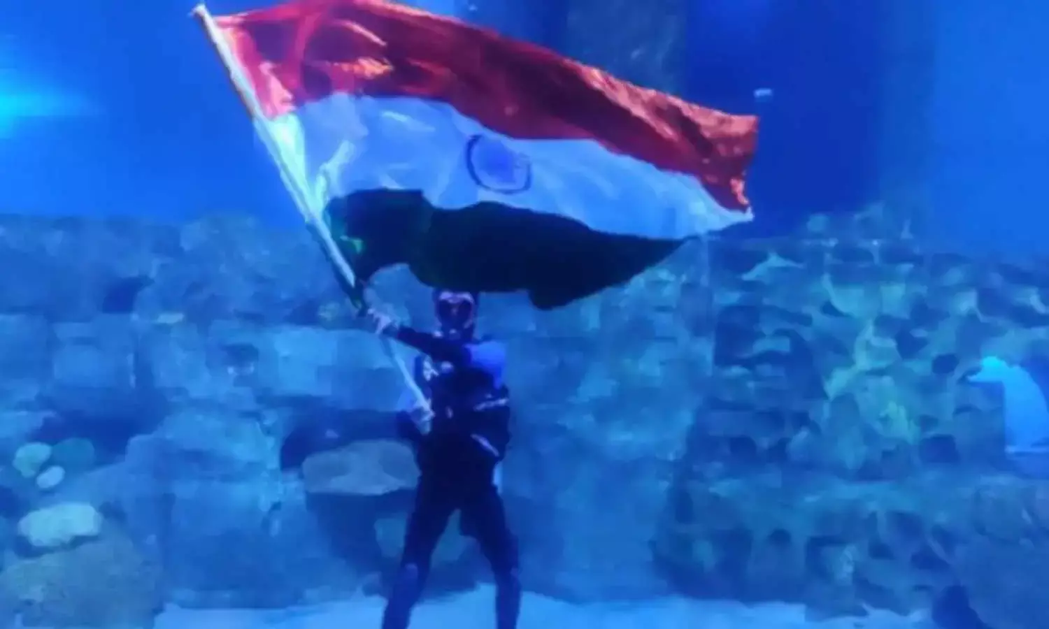 VPA opens Marine Park, lays stone for 100-ft high mast of National Flag