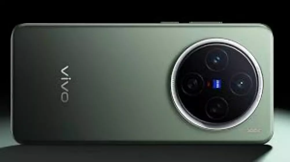 Vivo X300 Pro & Vivo X300 Design, Specs, Price in India: Launch Details Revealed