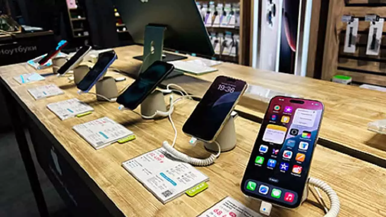 Premium smartphone market to see 18% sales growth this festive season