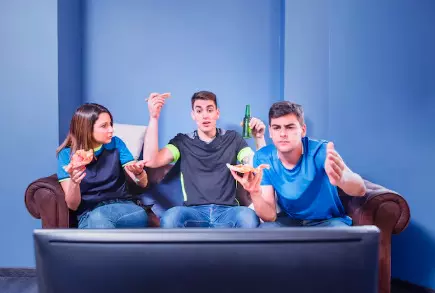 IPTV and Sports: The New Way to Watch Ligue 1 and the Champions League in France IPTV and Sports: The New Way to Watch Ligue 1 and the Champions League in France