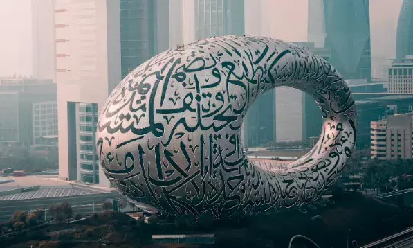 Build in Dubai with Confidence: The Brand-First Operator’s Guide (2025)