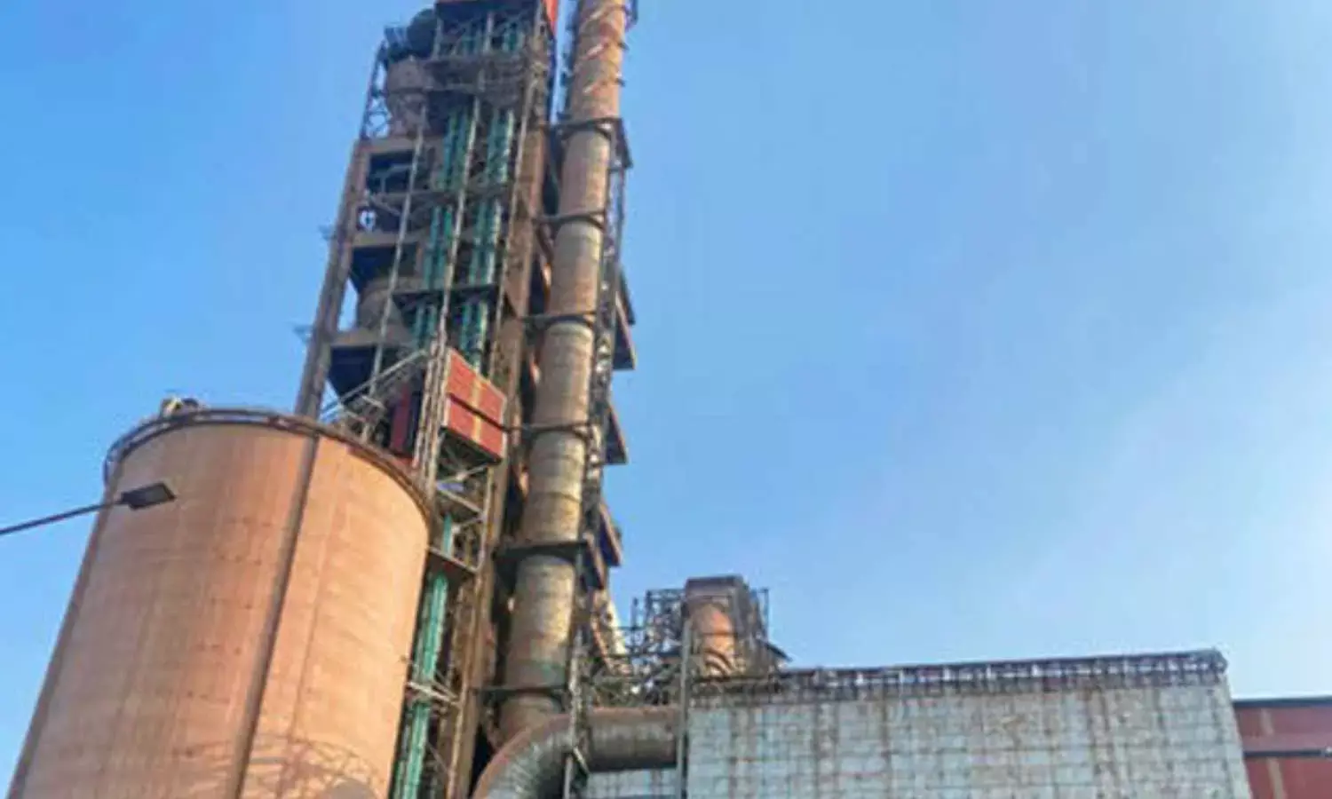 Ambuja plant project in Vizag attracts stiff oposition over health, environment risks