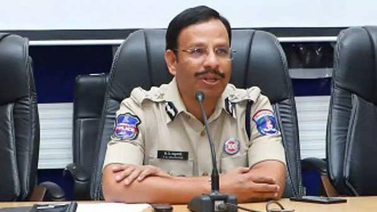 Sajjanar takes charge as Hyderabad Police Commissioner Sajjanar takes charge as Hyderabad Police Commissioner