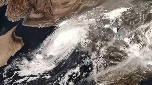 Cyclone Shakti Live Tracker: Maharashtra on High Alert as Storm Brings Heavy Rain and Strong Winds