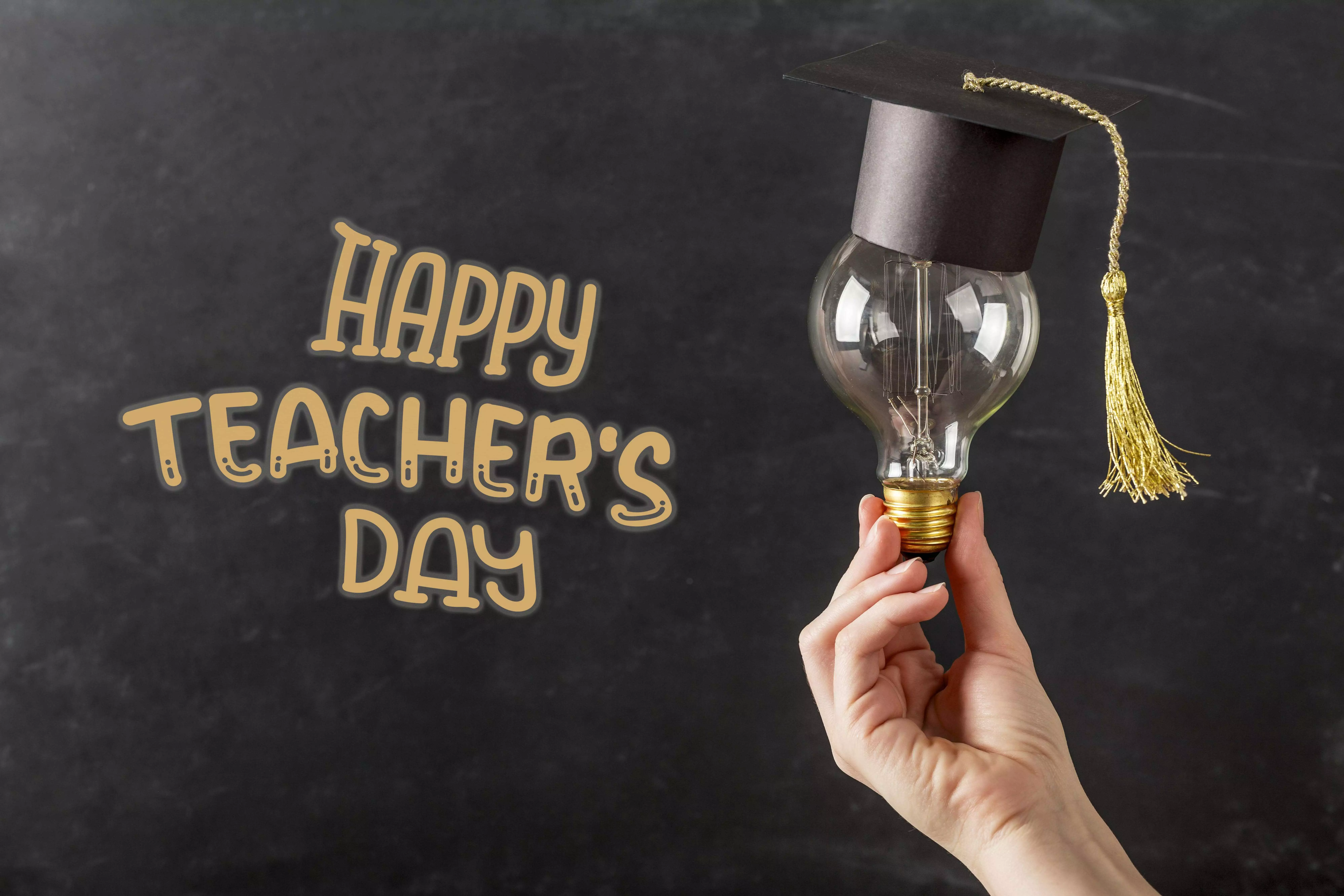 World Teachers’ Day 2025: 100+ Heartfelt Wishes, Quotes, Messages, Images & Status Ideas to Honour Educators